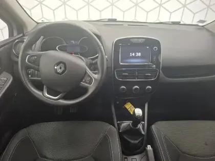 Photo 37 Renault Clio  dCi 90 E6C