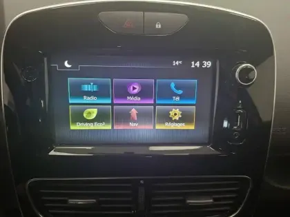 Photo 44 Renault Clio  dCi 90 E6C