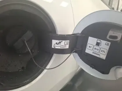 Photo 27 Renault Clio  dCi 90 E6C