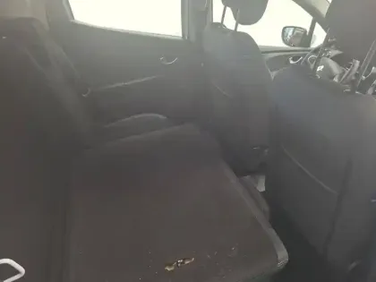 Photo 30 Renault Clio  dCi 90 E6C