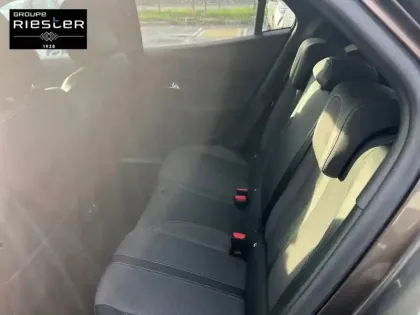 Photo 11 Peugeot 2008  PureTech 130 S&S EAT8