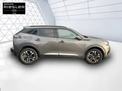 Photo 3 Peugeot 2008  PureTech 130 S&S EAT8