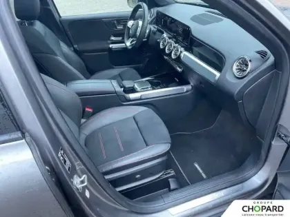 Photo 12 Mercedes GLB  200 d 8G-DCT