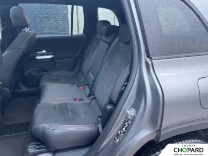 Photo 17 Mercedes GLB  200 d 8G-DCT