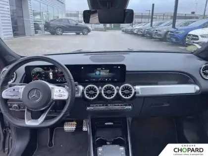 Photo 11 Mercedes GLB  200 d 8G-DCT