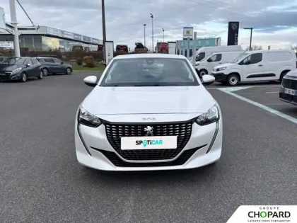 Photo 27 Peugeot 208  PureTech 100 S&S BVM6