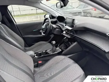Photo 12 Peugeot 208  PureTech 100 S&S BVM6