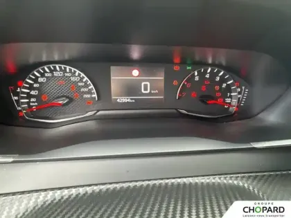 Photo 16 Peugeot 208  PureTech 100 S&S BVM6