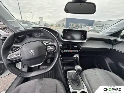 Photo 1 Peugeot 208  PureTech 100 S&S BVM6