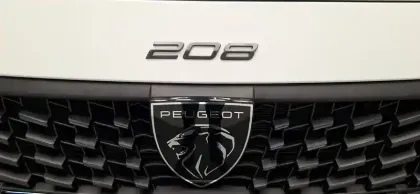 Photo 25 Peugeot 208  PureTech 75 S&S BVM5