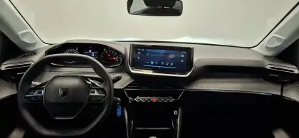 Photo 10 Peugeot 208  PureTech 75 S&S BVM5