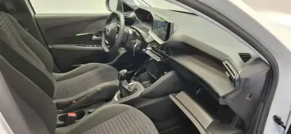 Photo 24 Peugeot 208  PureTech 75 S&S BVM5