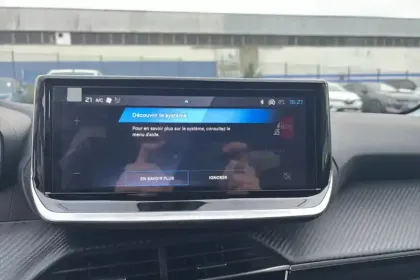 Photo 15 Peugeot 208  Hybrid 110 e-DCS6