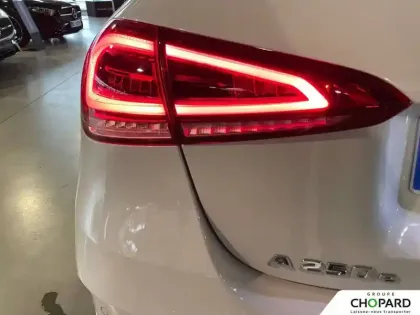 Photo 24 Mercedes Classe A Gén. IV (W177) Ph1 AMG Line 5