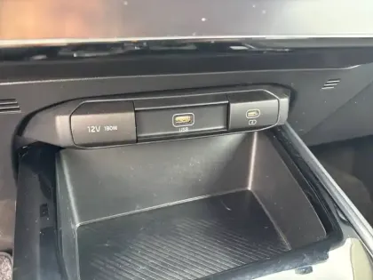 Photo 21 Kia Niro  1.6 GDi 141 ch HEV DCT6