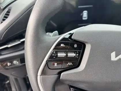 Photo 18 Kia Niro  1.6 GDi 141 ch HEV DCT6