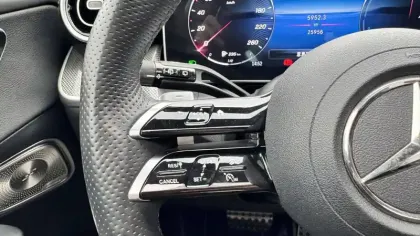 Photo 19 Mercedes Classe GLC GLC 300 e 9G-Tronic 4Matic