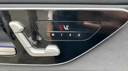 Photo 16 Mercedes Classe GLC GLC 300 e 9G-Tronic 4Matic