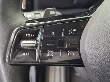 Photo 32 Renault Megane  E-Tech EV40 130ch boost charge