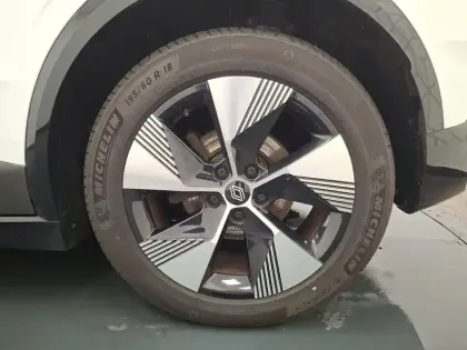 Photo 14 Renault Megane  E-Tech EV40 130ch boost charge