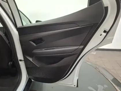 Photo 20 Renault Megane  E-Tech EV40 130ch boost charge