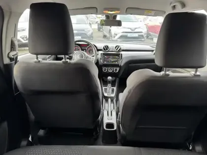 Photo 9 Suzuki Swift  1.2 Dualjet Hybrid Auto (CVT)