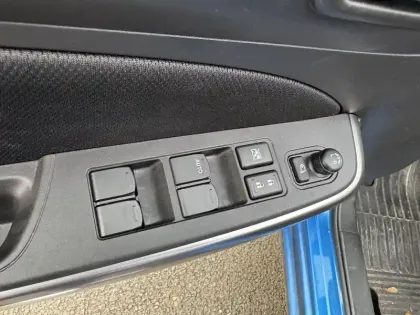 Photo 18 Suzuki Swift  1.2 Dualjet Hybrid Auto (CVT)