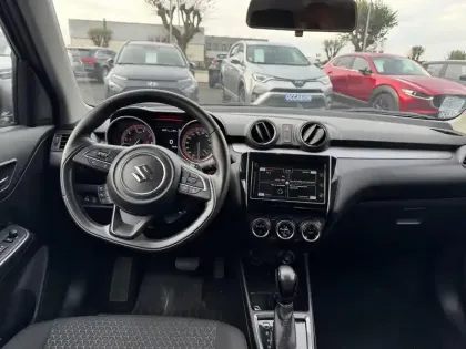 Photo 8 Suzuki Swift  1.2 Dualjet Hybrid Auto (CVT)