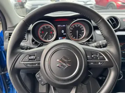 Photo 10 Suzuki Swift  1.2 Dualjet Hybrid Auto (CVT)
