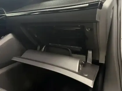 Photo 22 Peugeot 2008  100 S&S BVM6