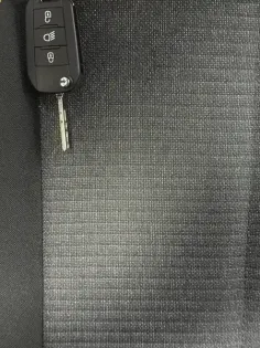 Photo 27 Peugeot 2008  100 S&S BVM6