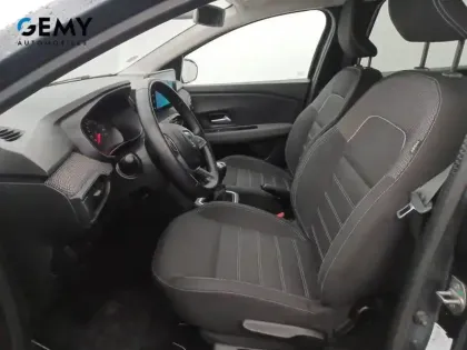 Photo 8 Dacia Jogger  TCe 110 7 places