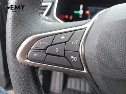 Photo 13 Renault Clio  E-Tech full hybrid 145 ch GSR2