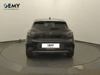 Photo 25 Renault Clio  E-Tech full hybrid 145 ch GSR2