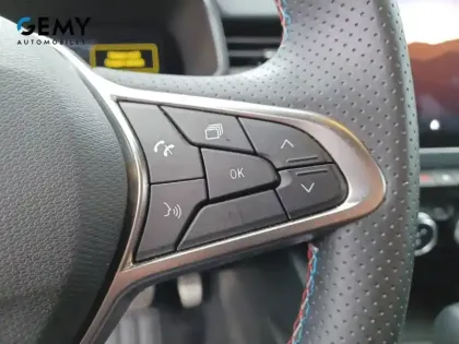 Photo 14 Renault Clio  E-Tech full hybrid 145 ch GSR2