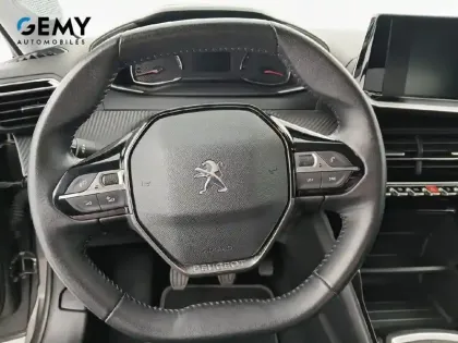 Photo 11 Peugeot 208  PureTech 100 S&S BVM6