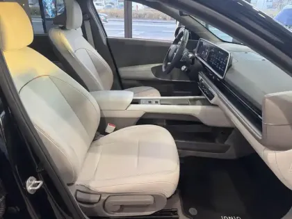 Photo 14 Hyundai Ioniq 6  77 kWh 229 ch