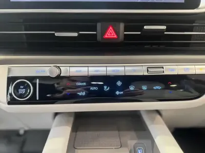 Photo 28 Hyundai Ioniq 6  77 kWh 229 ch