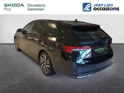 Photo 10 Skoda Octavia  Combi 1.5 TSI Hybrid 150 ch ACT DSG7