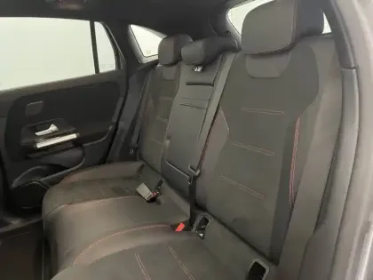 Photo 15 Mercedes EQA  250