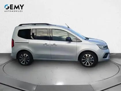 Photo 49 Renault Kangoo  E-Tech electrique 120 ch AC22/DC80 GSR2