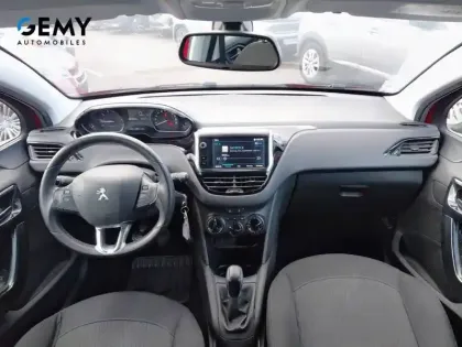 Photo 7 Peugeot 208  PureTech 82ch S&S BVM5