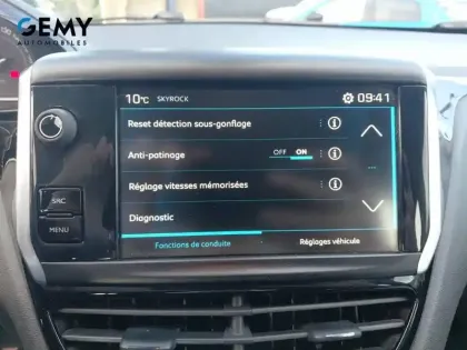 Photo 14 Peugeot 208  PureTech 82ch S&S BVM5