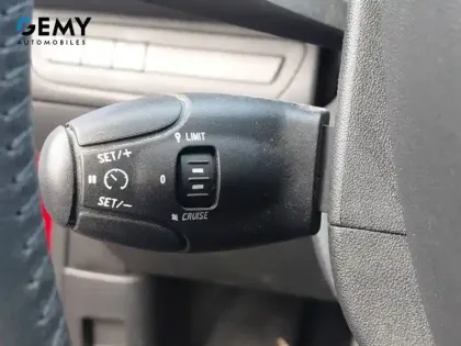 Photo 11 Peugeot 208  PureTech 82ch S&S BVM5