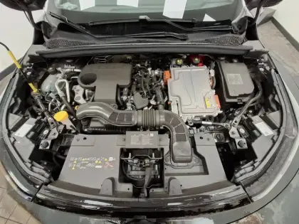 Photo 38 Renault Captur  E-Tech full hybrid 145 ch