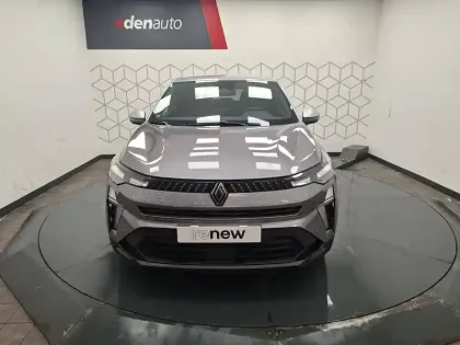 Photo 1 Renault Captur  E-Tech full hybrid 145 ch
