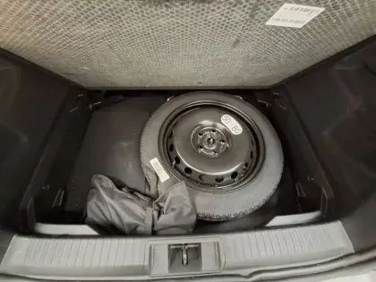 Photo 18 Renault Captur  E-Tech full hybrid 145 ch