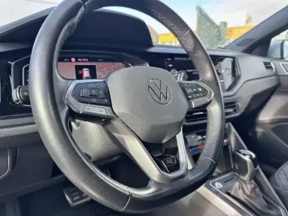 Photo 8 Volkswagen Taigo  1.5 TSI 150 DSG7