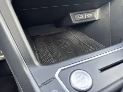 Photo 24 Volkswagen Taigo  1.5 TSI 150 DSG7