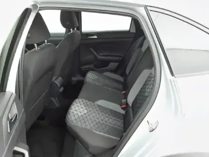 Photo 40 Volkswagen Taigo  1.5 TSI 150 DSG7